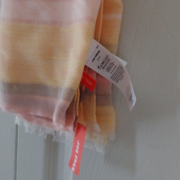 NWT Joe Fresh Scarf - Picture 2 of 3